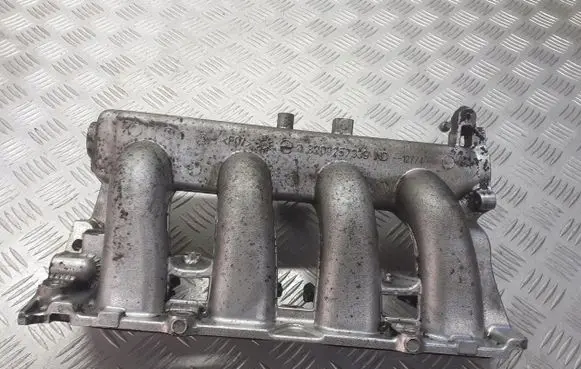 Renault Espace IV Intake manifold 8200257339