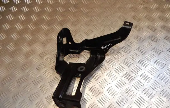 Audi A6 S6 C6 4F Intercooler pipe mounting bracket 03G131529B 03G131529 30370