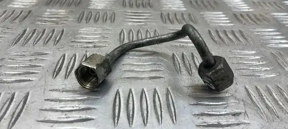 Audi Q5 SQ5 Fuel injector supply line/pipe 