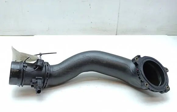 Mercedes-Benz E W212 Intercooler hose/pipe A6510900242 11437E