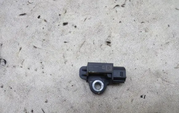 Nissan Qashqai Airbag deployment crash/impact sensor 988303RA0A