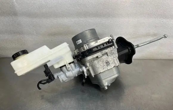 Audi Q4 e-tron Brake booster