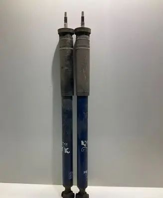 Rear shock absorber/damper
