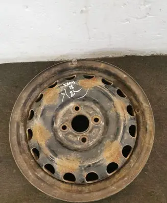 Toyota Yaris R15 steel rim 