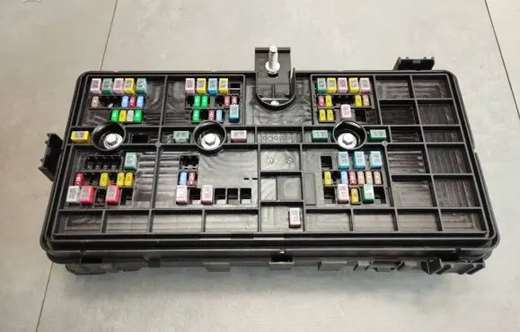 Volkswagen Amarok II Fuse box set MB3T14D068PLB