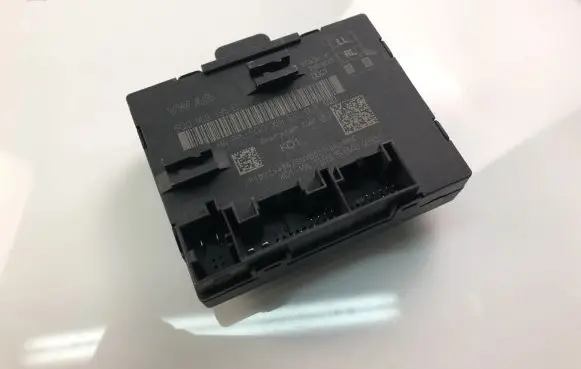 Volkswagen Golf VII Other control units/modules 5Q0959595E