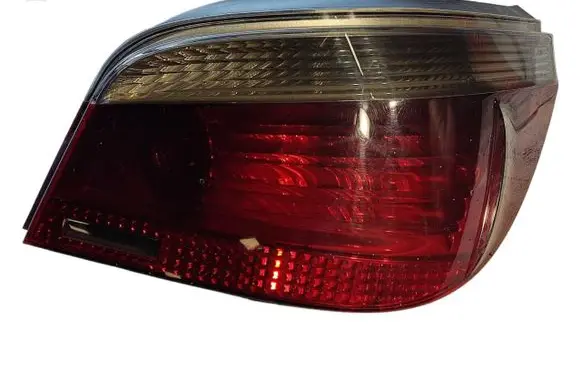 BMW 5 E60 E61 Rear/tail lights 6910768