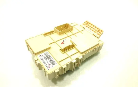 Hyundai i40 Fuse module 91955-3Z020