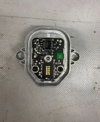 Volvo XC90 LED ballast control module MDE911613 11613