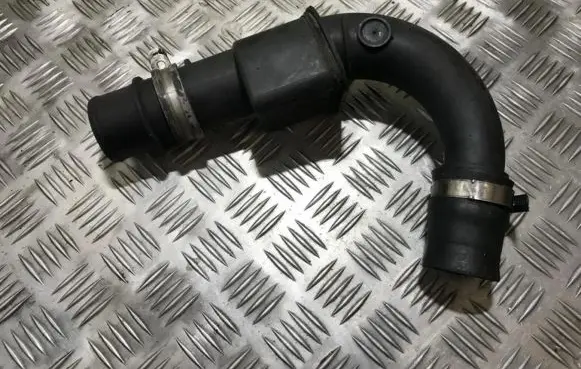 Renault Megane II Intercooler hose/pipe 8200261165 8200384240