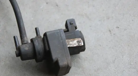 Nissan Navara D40 Valve 2008R