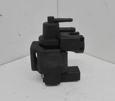 Audi A6 S6 C6 4F Vacuum valve 059906628B