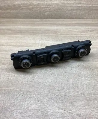 BMW 5 E60 E61 Climate control unit 6978435