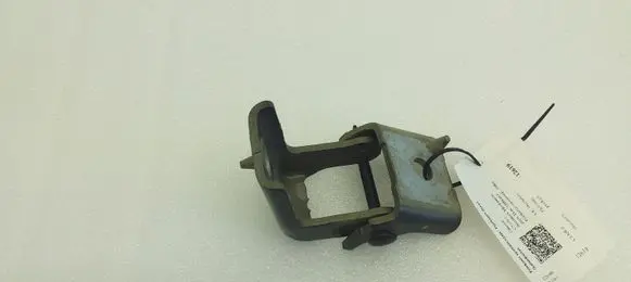 Citroen C3 Front door lower hinge 