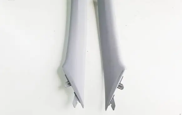 Hyundai Veloster (B) pillar trim (top) 