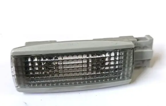 Volkswagen PASSAT B5.5 Other interior light 3B0947113