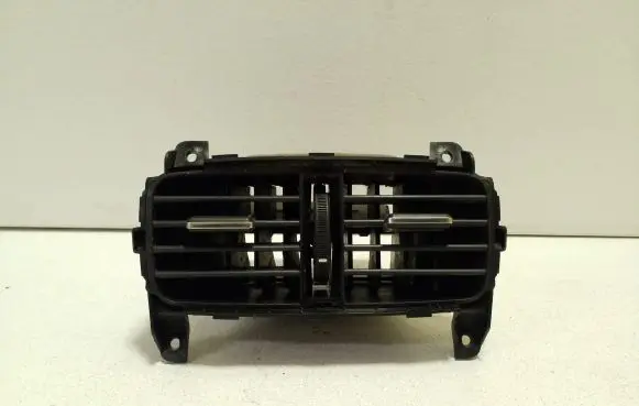 Honda CR-V Rear air vent grill B4562631100 B4565631100