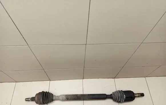 Mercedes-Benz ML W163 Front driveshaft 