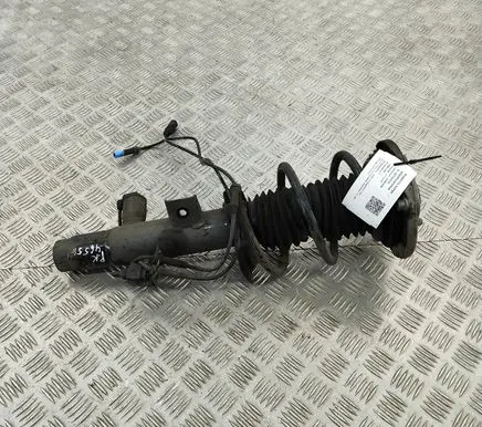BMW 4 F32 F33 Front shock absorber/damper 6864759