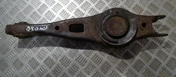 Hyundai Santa Fe Rear upper control arm/wishbone