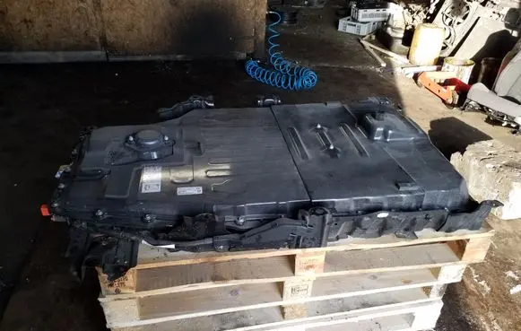 Toyota C-HR II Hybrid / electric car battery G9600F4031