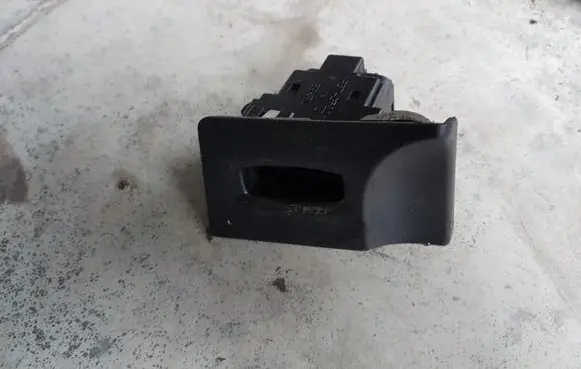 BMW 3 E90 E91 Ignition lock 6954720