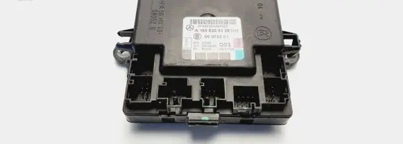 Mercedes-Benz A W169 Door control unit/module A1698204326 05072301 01043304294303