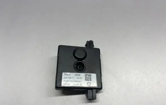 BMW X5 F15 Aerial antenna amplifier 928708 9343304