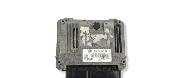 Volkswagen Golf V Engine control unit/module 03G906021NA 03G906021AB 0281014116