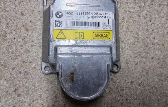 BMW 3 F30 F35 F31 Airbag control unit/module 6865299