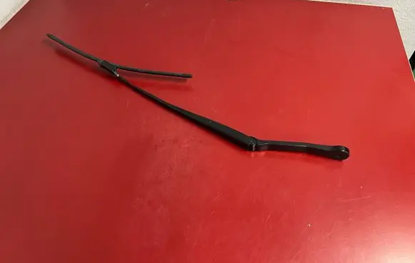 BMW X3 G01 Front wiper blade arm 7399010