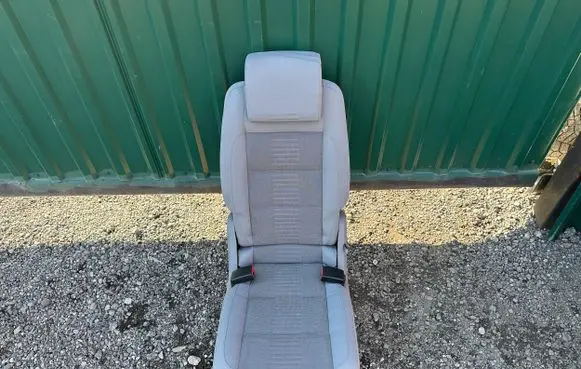 Volkswagen Touran I Rear seat 1T0010357R