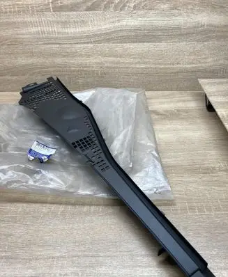 Renault Logan I Wiper trim 8200294315