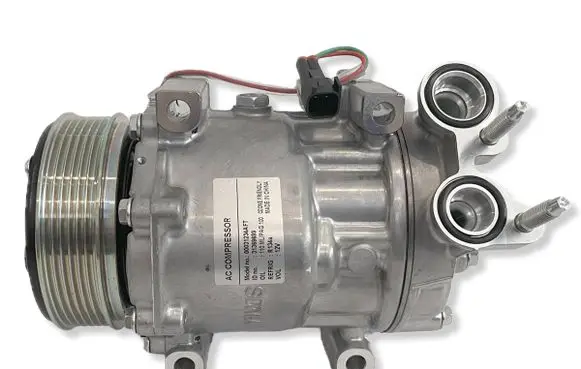Volvo V60 Air conditioning (A/C) compressor (pump) 31369699