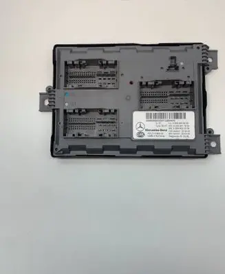 Mercedes-Benz C W206 Central body control module A2069006220 5DK01589308 A2069011900