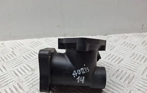 Toyota Auris 150 Thermostat housing 163230R011 163230R011A 16320OR011A