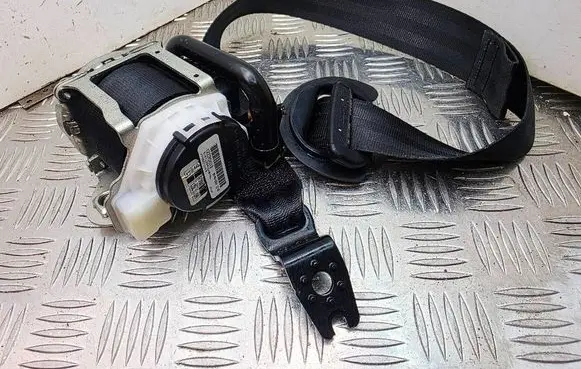 Audi A1 Front seatbelt 82G857705F 310723398G48AL 3063559
