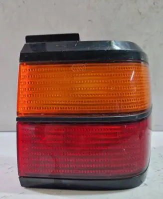 Volkswagen PASSAT B3 Rear/tail lights 63213R6