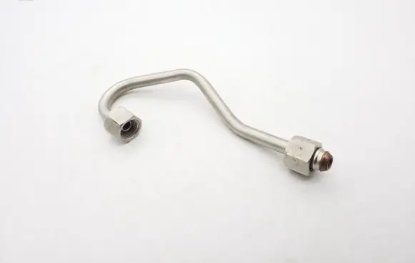 Volkswagen Jetta VI Fuel line pipe 04E130241D
