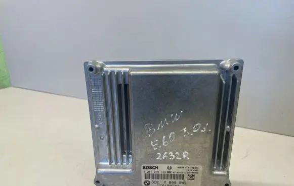 BMW 5 E60 E61 Engine control unit/module 7809944 0281015129
