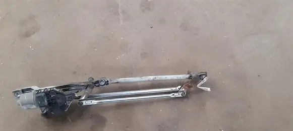 Ford Focus Front wiper linkage and motor