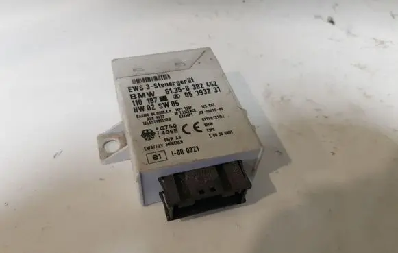 BMW 5 E39 Comfort/convenience module 8382452