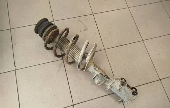 Mercedes-Benz Vito Viano W639 Front shock absorber with coil spring A6393202113