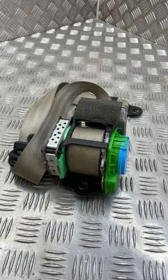 Audi A5 8T 8F Front seatbelt