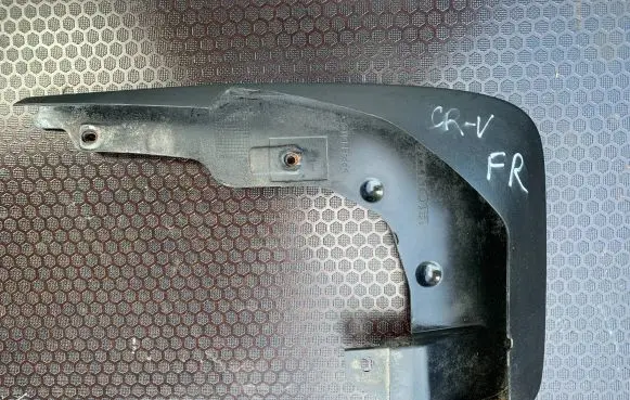 Honda CR-V Front mudguard 75800SWWE000