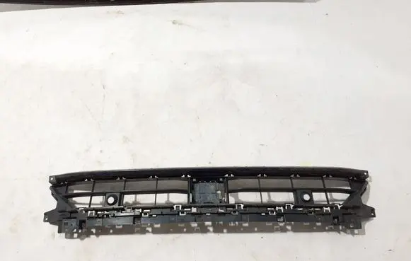 Audi Q3 F3 Front bumper lower grill 83A807683C