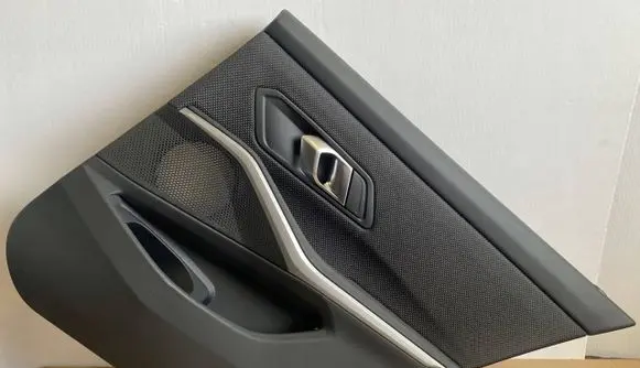 BMW 3 G20 G21 Coupe rear side trim panel