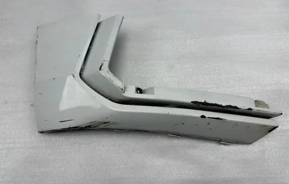 Volkswagen Tiguan Front bumper corner part panel trim 5NA853212C 5NA853212
