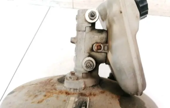 Citroen Xsara Master brake cylinder
