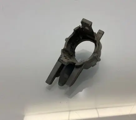 Mercedes-Benz E W211 Front parking sensor holder (PDC) A2118850467 2118850467